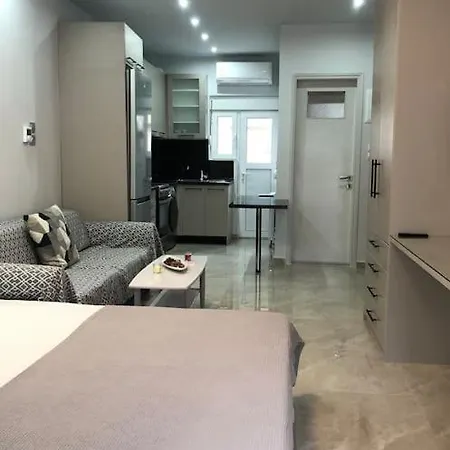 Cozy Studio In The Center Volos